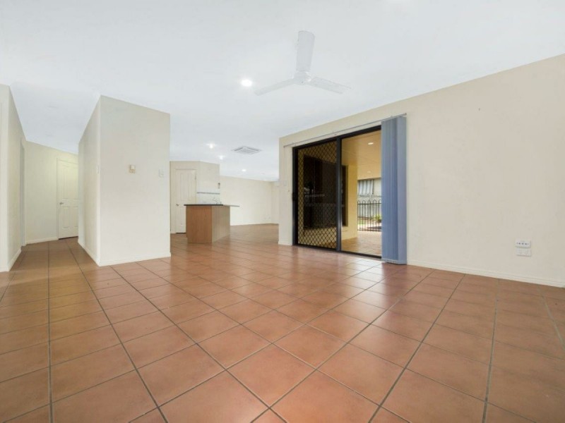 18 Douglas Street, Tannum Sands QLD 4680