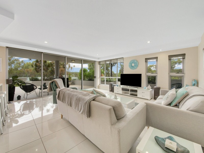 3/2 The Promenade, Boyne Island QLD 4680