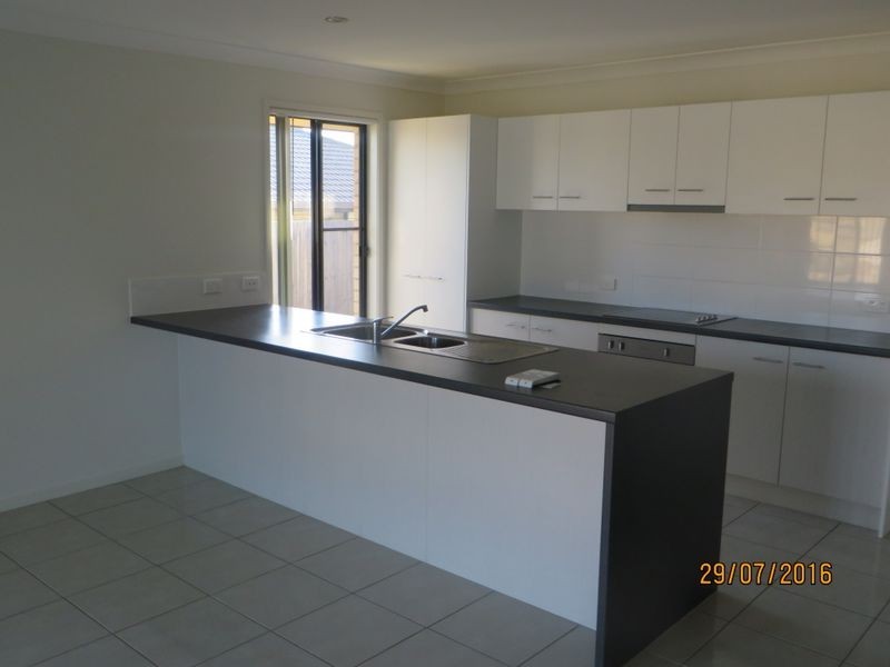 10 WOODWARD AVENUE, Calliope QLD 4680