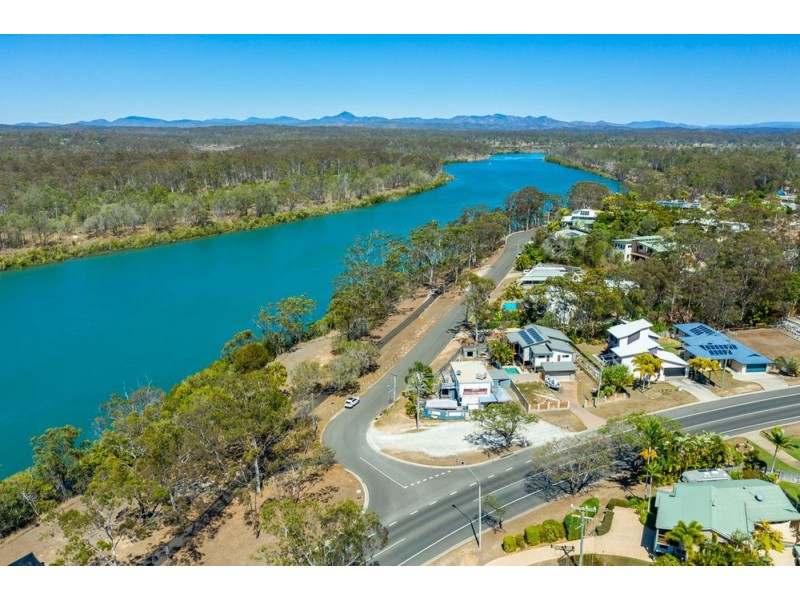 52 Malpas Street, Boyne Island QLD 4680