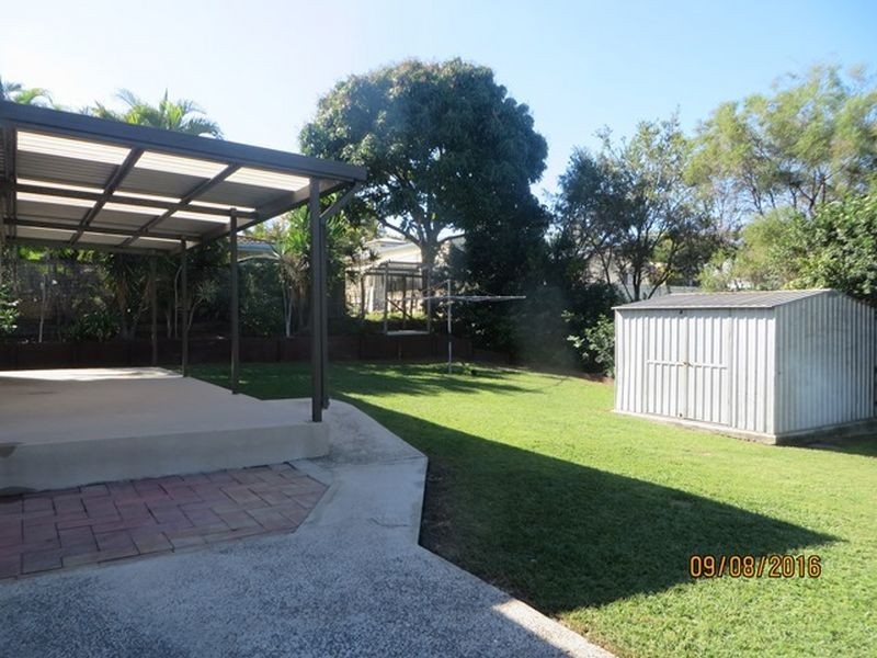 30 CENTENARY DRIVE, Tannum Sands QLD 4680