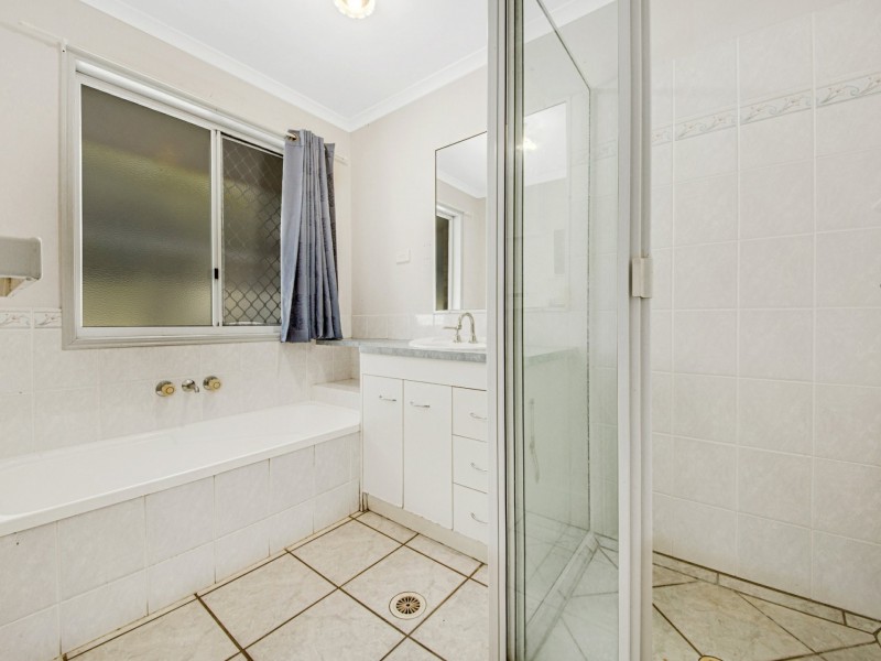 31 Aluminium Drive, Tannum Sands QLD 4680