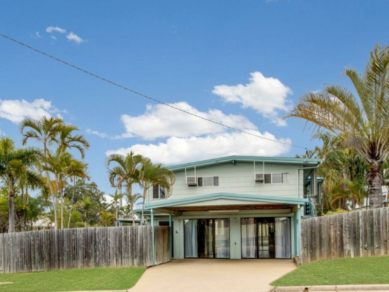 2 Fitzroy Court, Boyne Island QLD 4680