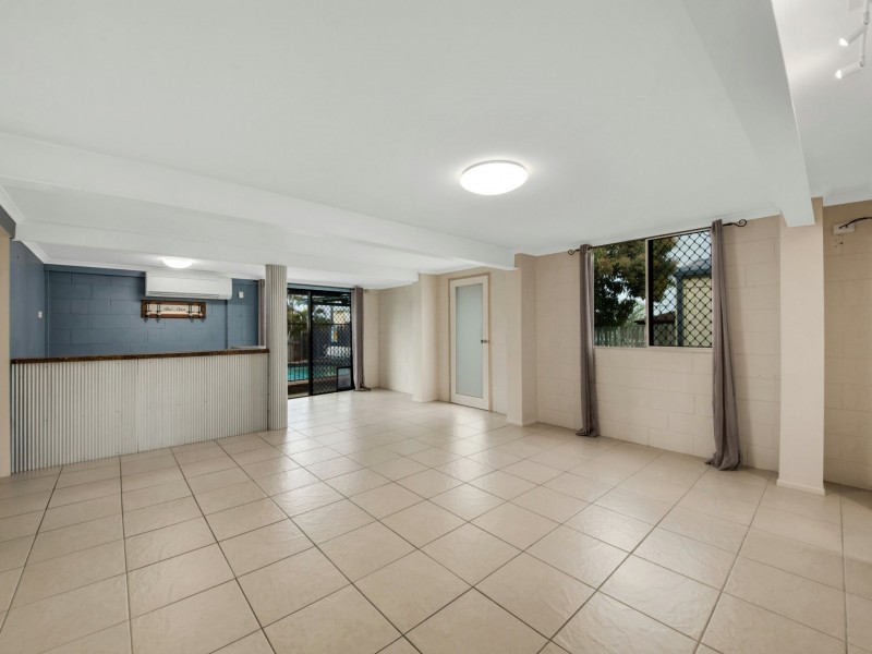 2 Fitzroy Court, Boyne Island QLD 4680