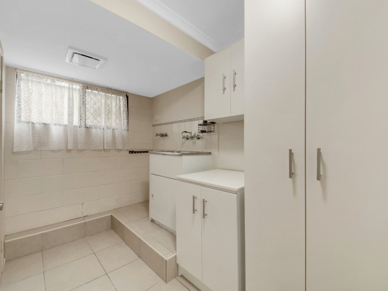 2 Fitzroy Court, Boyne Island QLD 4680