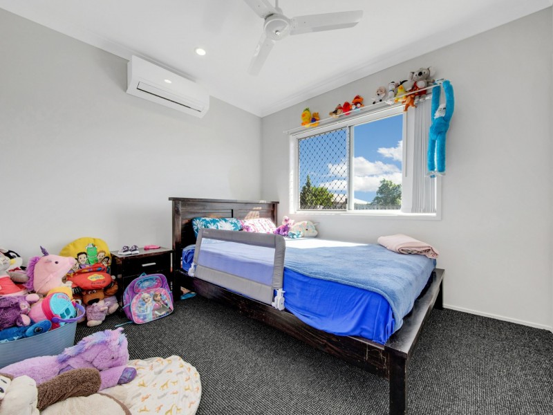 12 Koolivoo Parade, Boyne Island QLD 4680