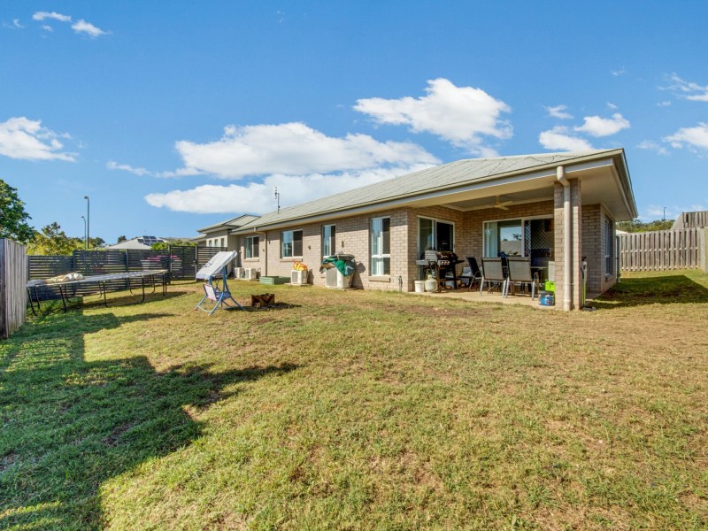 12 Koolivoo Parade, Boyne Island QLD 4680
