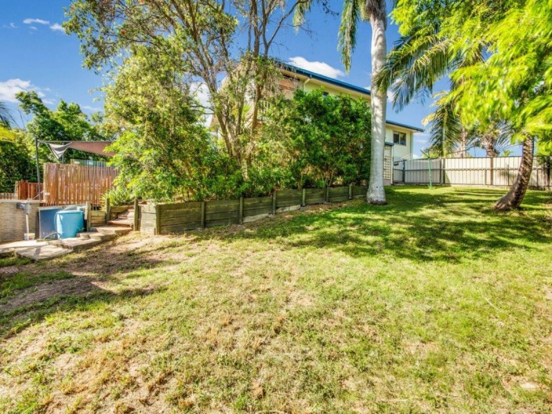 4 Lomandra Street, Boyne Island QLD 4680