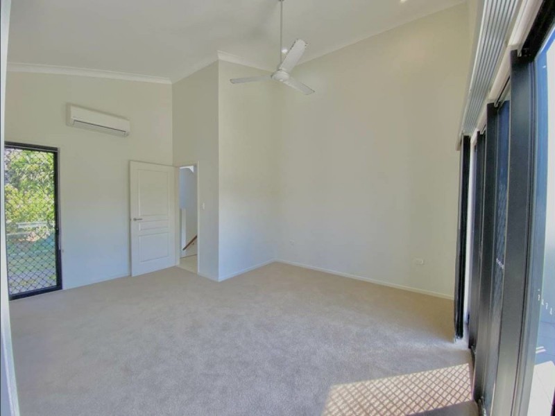 20 Lighthouse Drive, Boyne Island QLD 4680