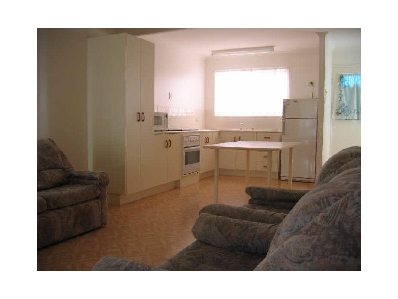 4/14 Beltana Drive, Boyne Island QLD 4680