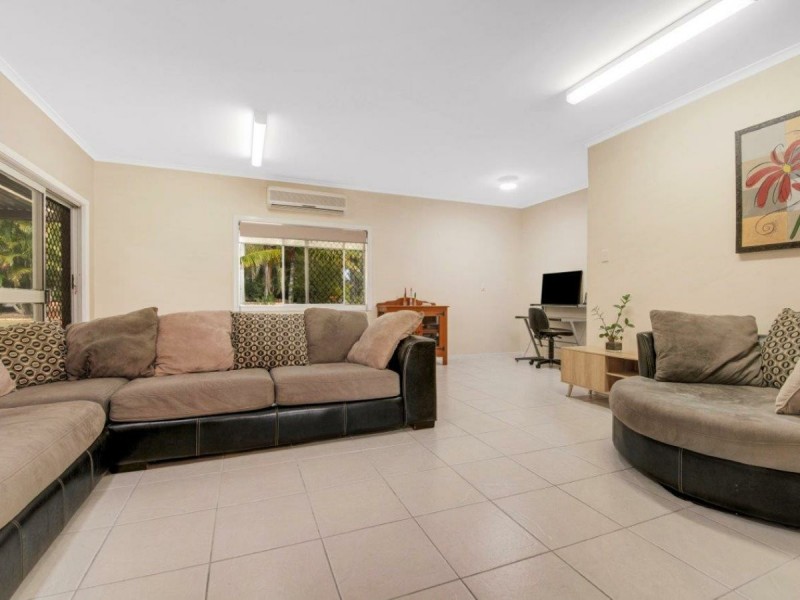 231 Awoonga Dam Road, Benaraby QLD 4680