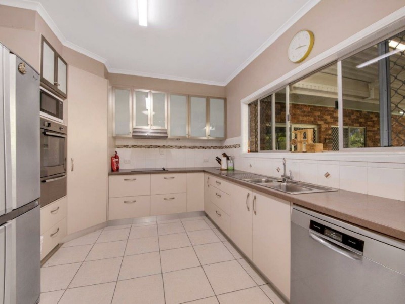 231 Awoonga Dam Road, Benaraby QLD 4680