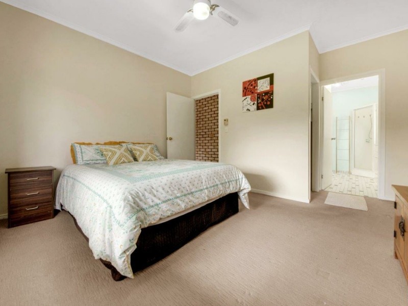 231 Awoonga Dam Road, Benaraby QLD 4680