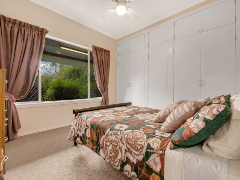 231 Awoonga Dam Road, Benaraby QLD 4680