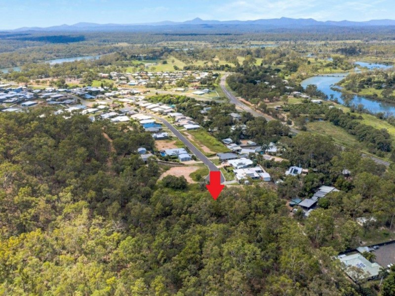 37 Jeana Close, Boyne Island QLD 4680