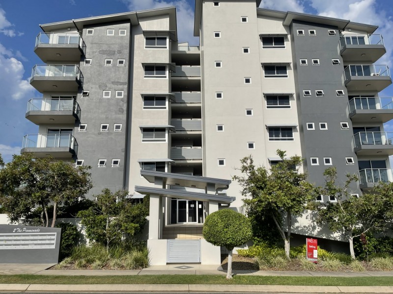 2/2 The Promenade, Boyne Island QLD 4680