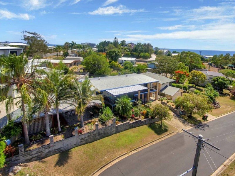 6 Jenkinson Street, Tannum Sands QLD 4680