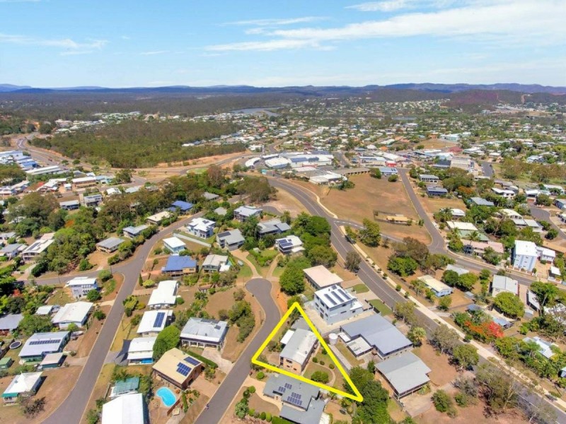 6 Jenkinson Street, Tannum Sands QLD 4680