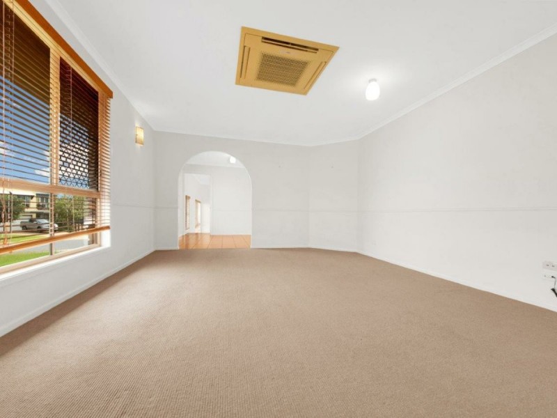 6 Graham Street, Tannum Sands QLD 4680