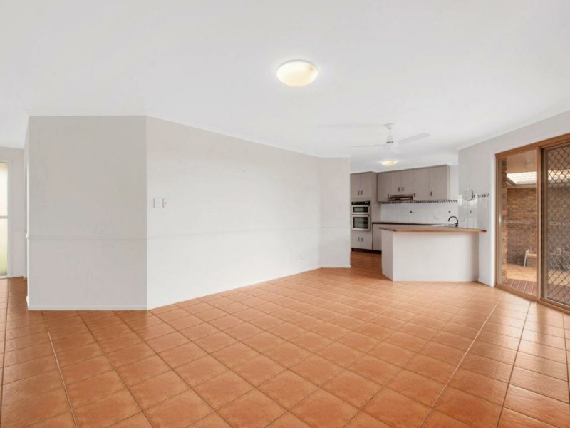 6 Graham Street, Tannum Sands QLD 4680