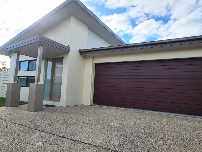 3 Koolivoo Parade, Boyne Island QLD 4680