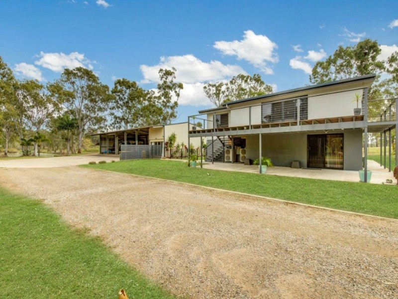 34 McPherson Road, Boyne Island QLD 4680