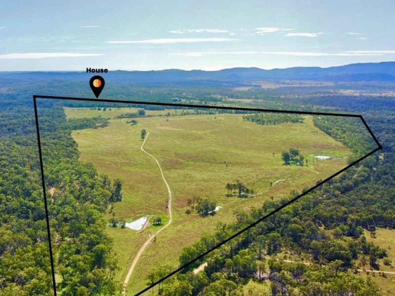 595 Red Hill Road, Bororen QLD 4678