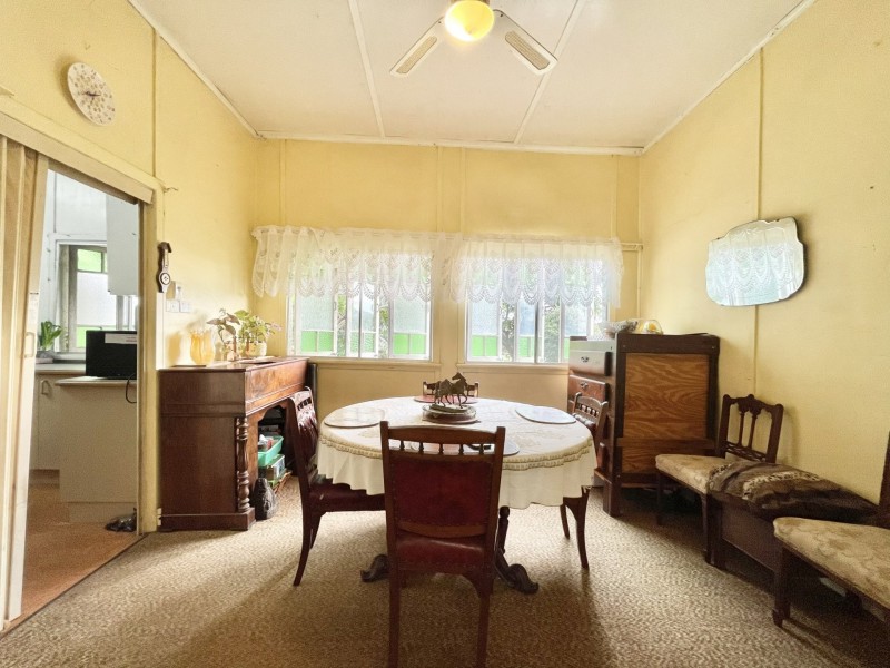 595 Red Hill Road, Bororen QLD 4678