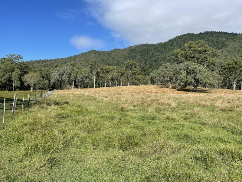 284 Mossman Road, Colosseum QLD 4677