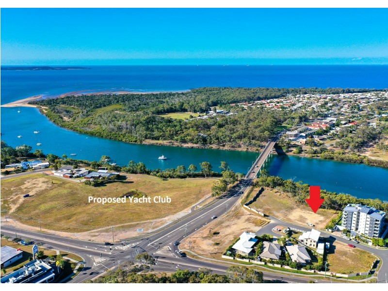 4 The Promenade, Boyne Island QLD 4680