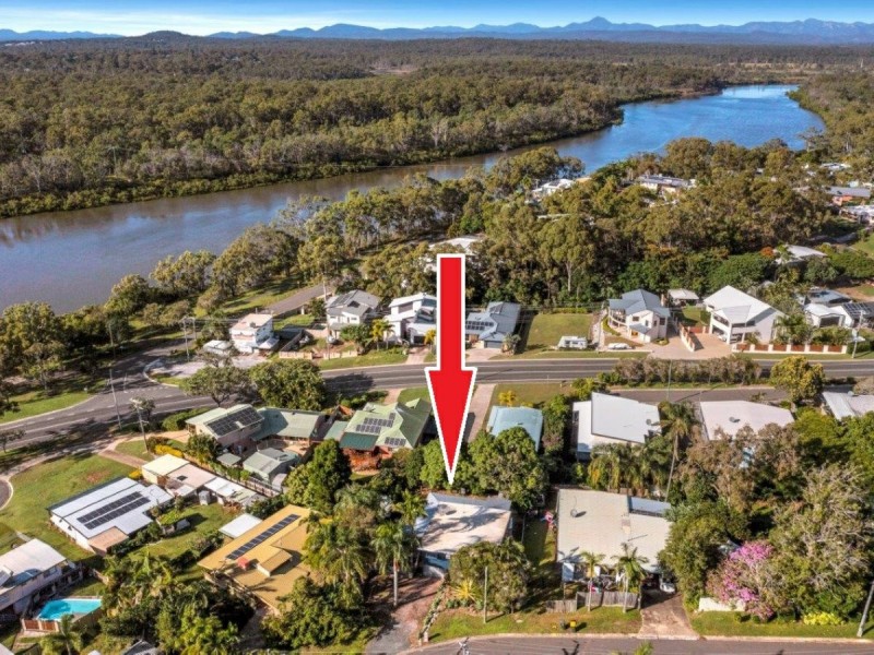 16 Marina Avenue, Boyne Island QLD 4680