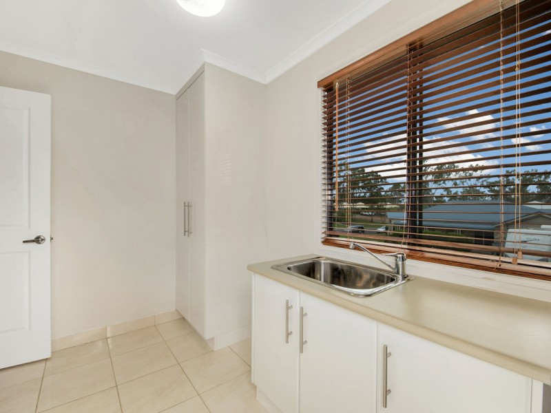 9 Lighthouse Drive, Boyne Island QLD 4680