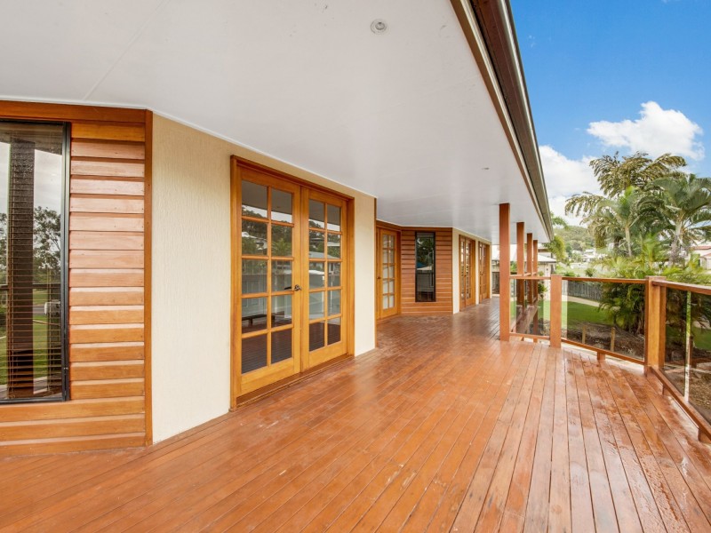 9 Lighthouse Drive, Boyne Island QLD 4680