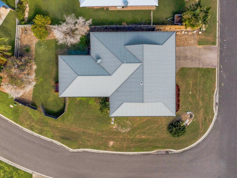 9 Lighthouse Drive, Boyne Island QLD 4680