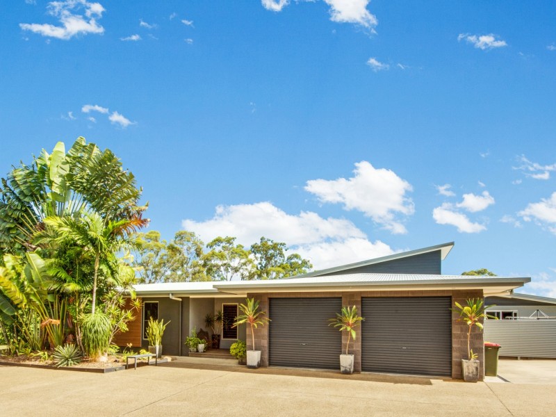 6 Tree Tops Close, O’connell QLD 4680