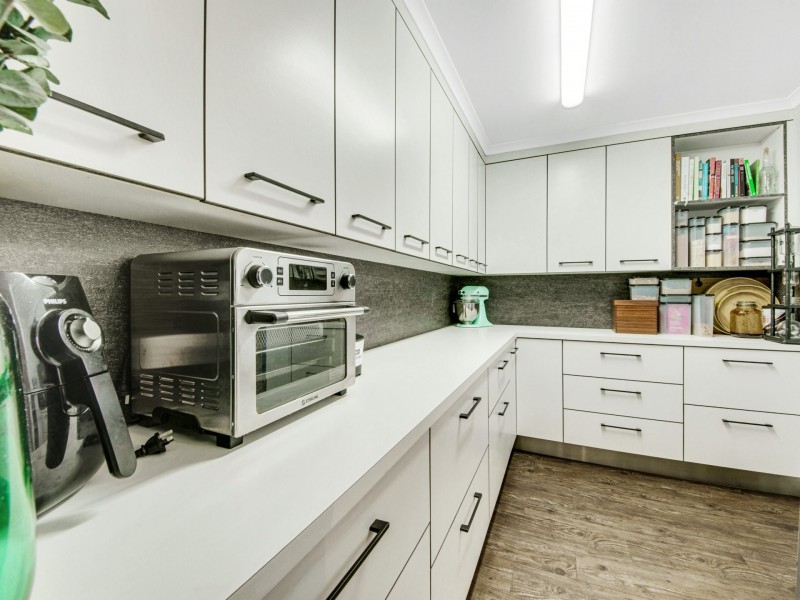 6 Tree Tops Close, O’connell QLD 4680