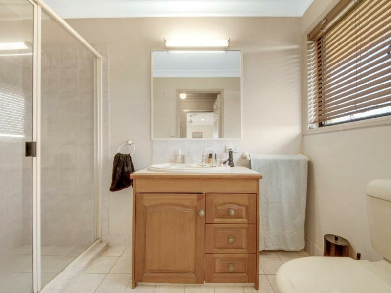 6 Delaney Court, Tannum Sands QLD 4680