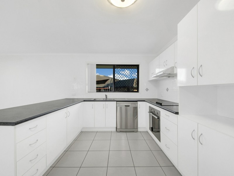 28 Surita Court, Boyne Island QLD 4680