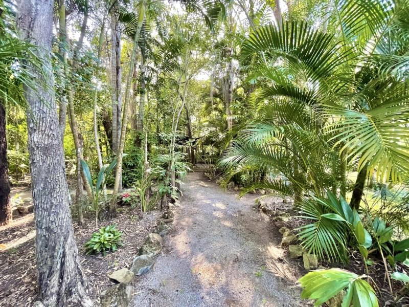 196 Bells Road, Rodds Bay QLD 4678