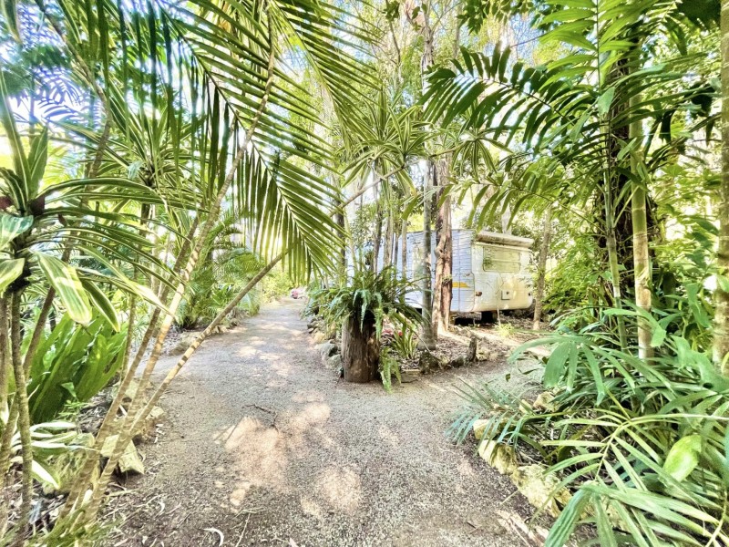 196 Bells Road, Rodds Bay QLD 4678