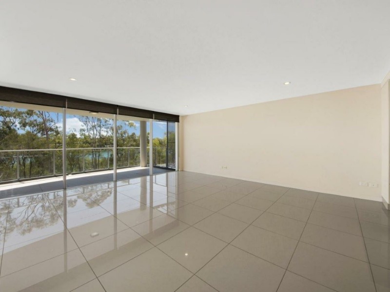5/2 The Promenade, Boyne Island QLD 4680