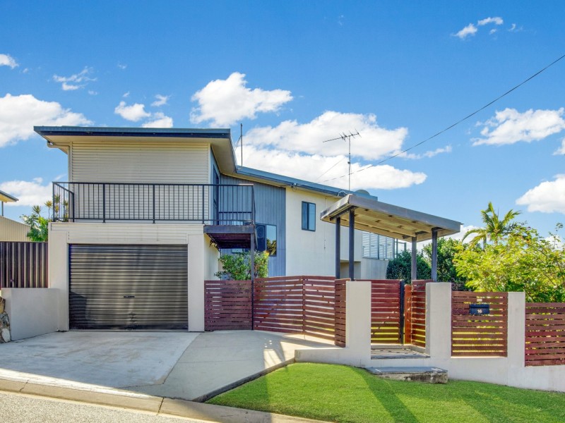 16 Alfred Street, Tannum Sands QLD 4680