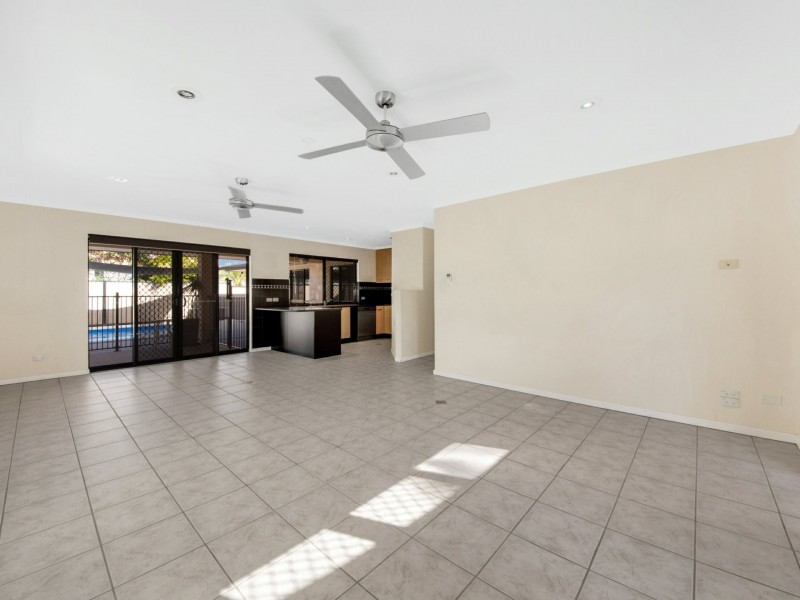 8 Creswell Court, Tannum Sands QLD 4680