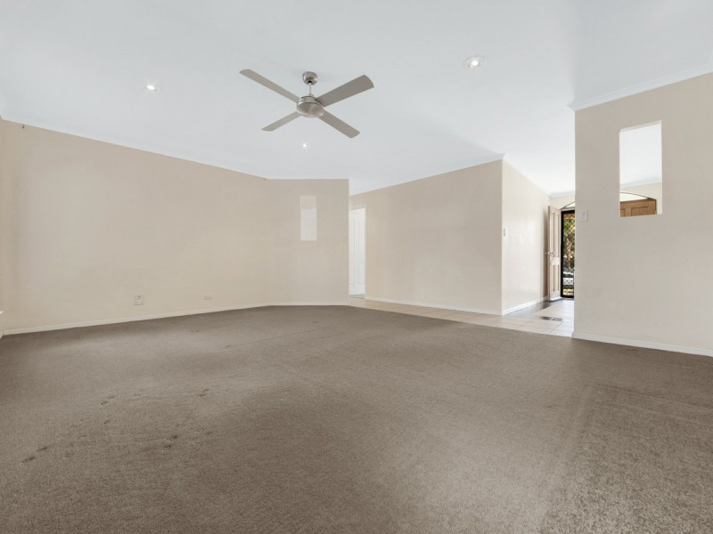 8 Creswell Court, Tannum Sands QLD 4680