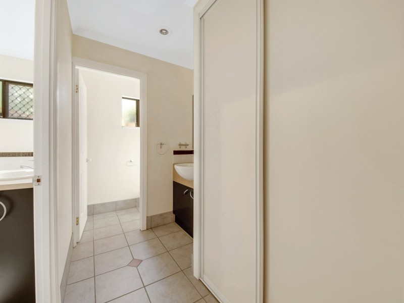 8 Creswell Court, Tannum Sands QLD 4680