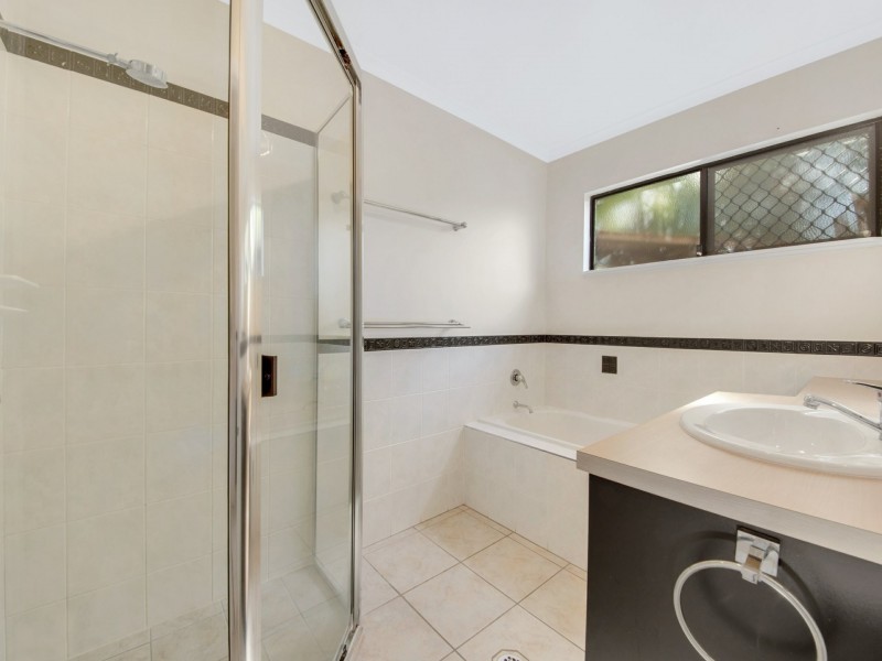 8 Creswell Court, Tannum Sands QLD 4680