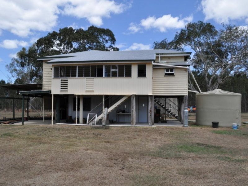150 Bates Road, Bororen QLD 4678