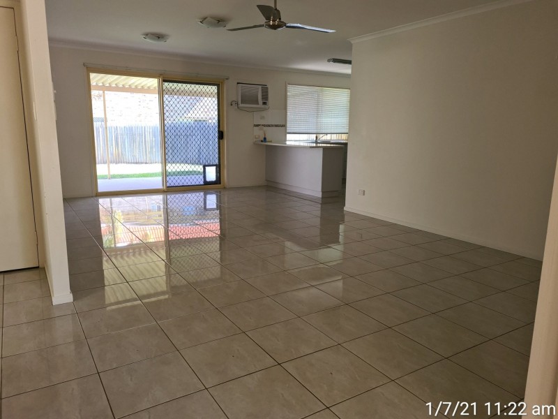 1/61 Langdon St, Tannum Sands QLD 4680