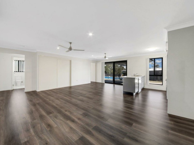 14 Brush Tail Court, Boyne Island QLD 4680