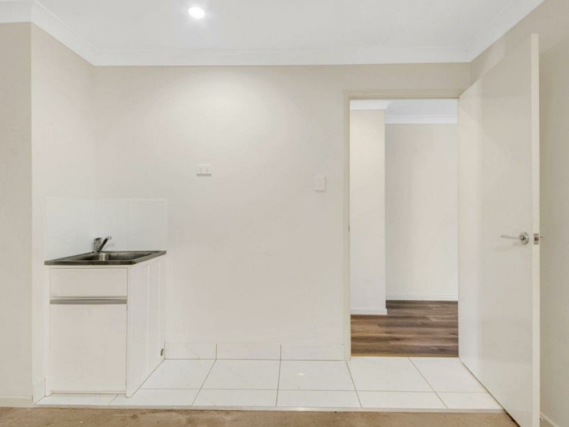 14 Brush Tail Court, Boyne Island QLD 4680